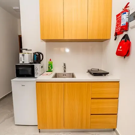 Modern 1br Qawra Steps From The By Hostmt St. Paul's Bay