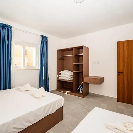 Apartment Modern 1br Qawra Steps From The By Hostmt St. Paul's Bay