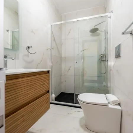 Modern 1br Qawra Steps From The By Hostmt Apartamento St Paul's Bay