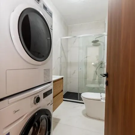 Modern 1br Qawra Steps From The By Hostmt Apartament