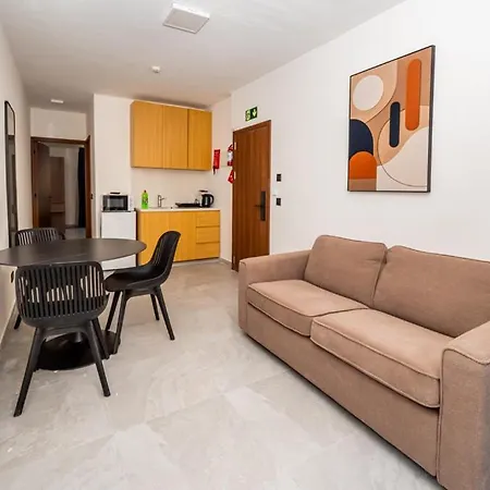Modern 1br Qawra Steps From The By Hostmt Apartment
