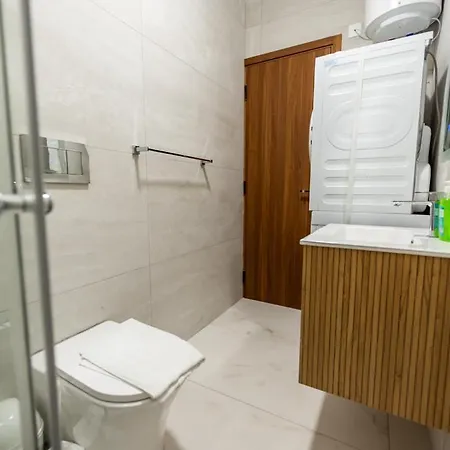 Modern 1br Qawra Steps From The By Hostmt *