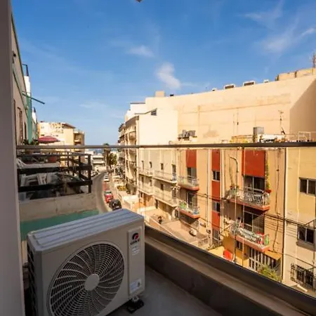Apartamento Modern 1br Qawra Steps From The By Hostmt St Paul's Bay