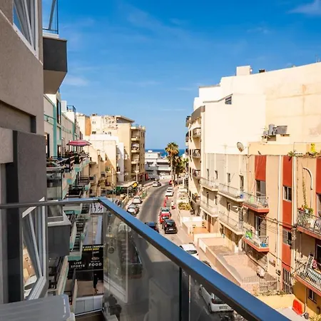 Modern 1br Qawra Steps From The By Hostmt Apartamento *