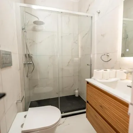 Apartament Modern 1br Qawra Steps From The By Hostmt *
